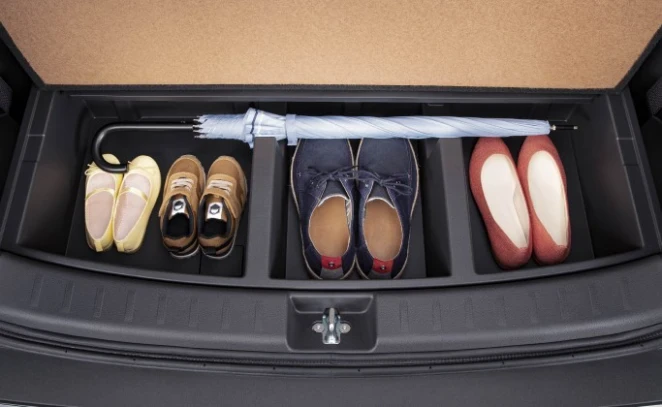 New Xpander Cross Kompartemen di Bawah Bagasi