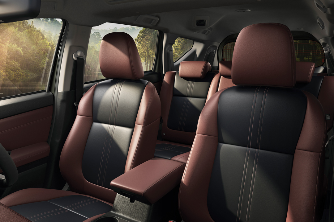 New Xpander Cross Kursi Kulit Sintetis Dua Warna dengan Pelindung Panas